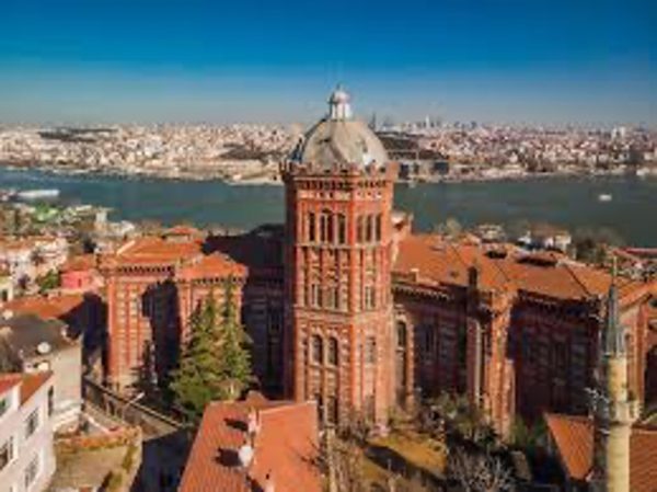 Historical Balat Tour & Glassworks Workshop - 12.11.2025 - Image 2